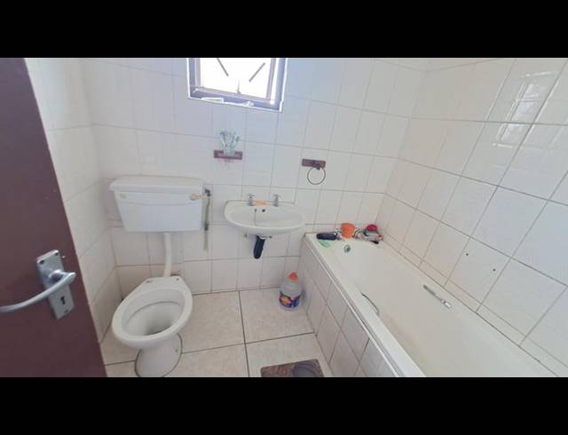 3 BEDROOM PROPERTY TO RENT IN UMLAZI W